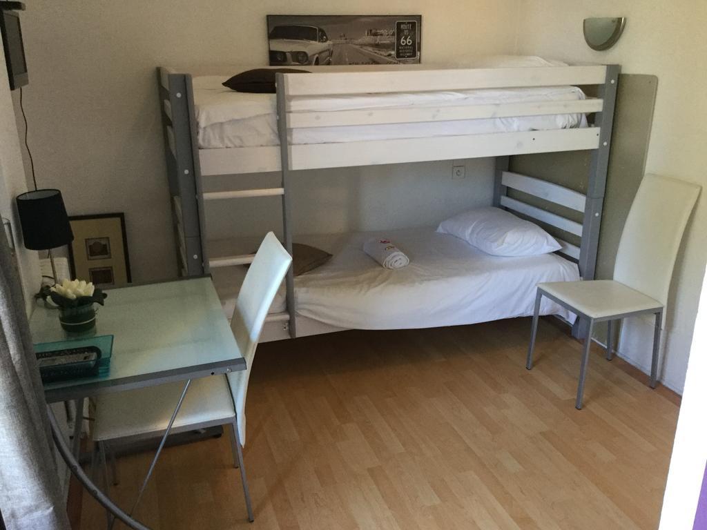 Hotel Restaurant Le 8 Mandelieu Zewnętrze zdjęcie