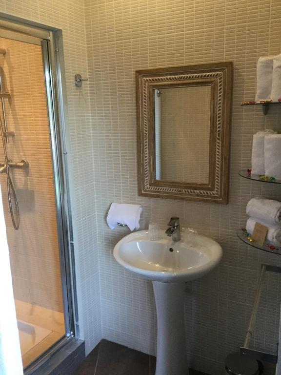 Hotel Restaurant Le 8 Mandelieu Zewnętrze zdjęcie
